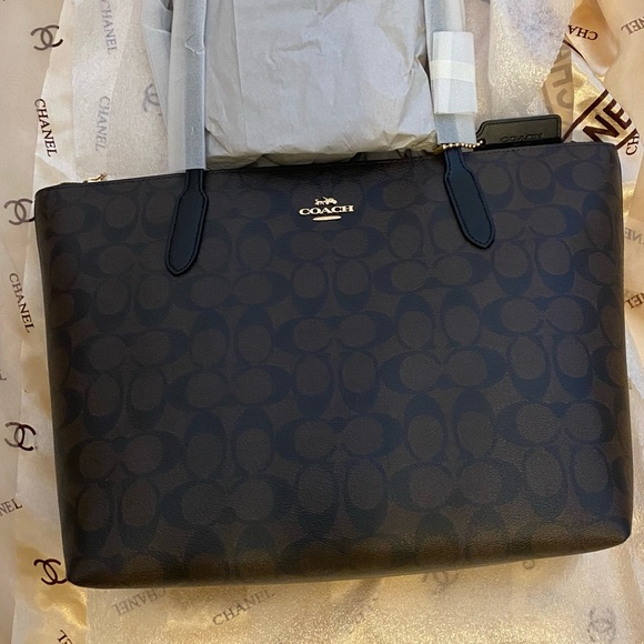 Coach Zip Top Tote in Black Brown Signature Canvas NWT - Picture 5 of 9